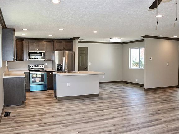 4th image of 510 Wyleswood Dr