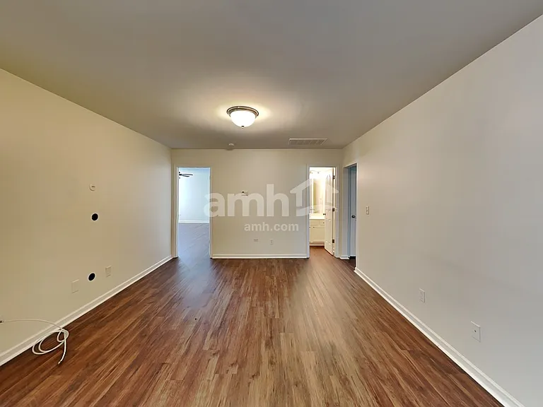 1113 Garrison Rd — Photo 7
