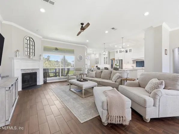13877 SOFTWIND Trail N, Jacksonville, FL 32224