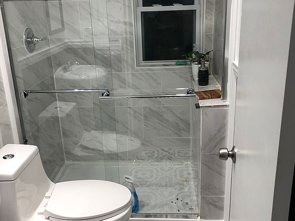 2nd image of 14024 Carrydale Ave