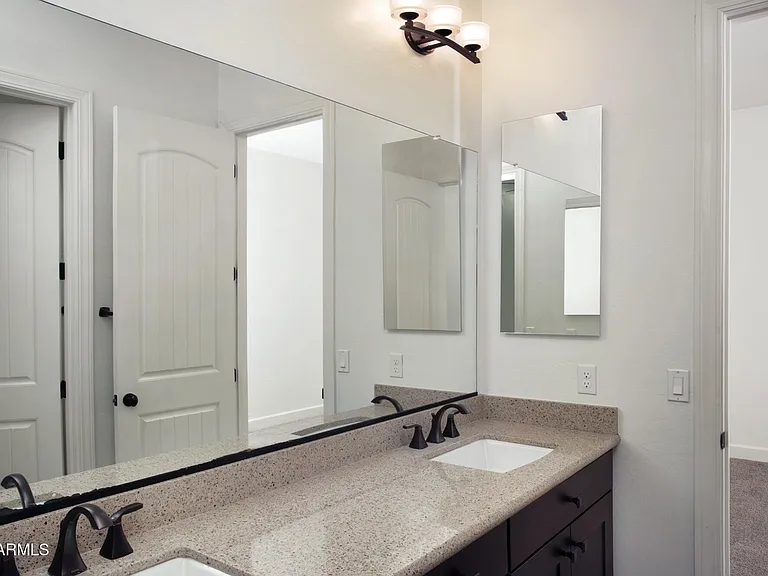 10924 N 136th Pl — Photo 23