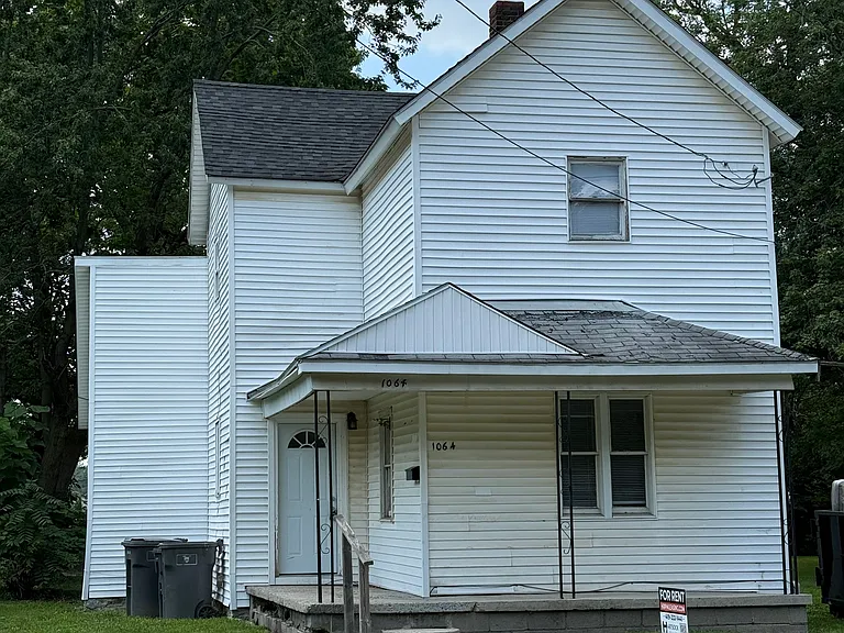 1064 S Central Ave — Photo 1