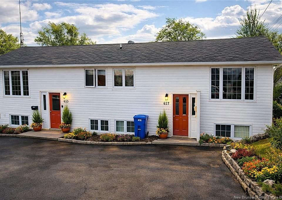 1st image of 67 Saint Anne St #653