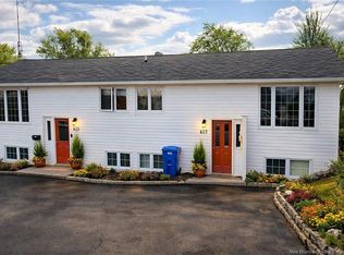 67 Saint Anne St #653, Bathurst, NB E2A 2N5
