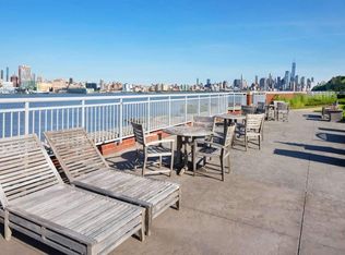 1125 Maxwell Ln APT 210, Hoboken, NJ 07030