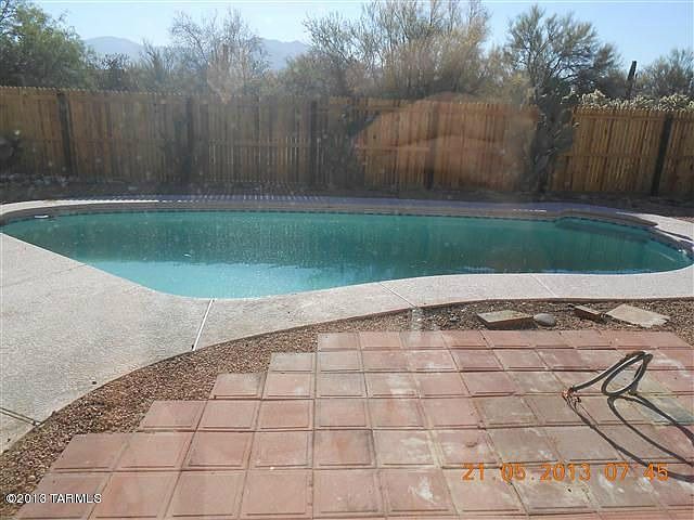 1st image of 8480 N Firethorn Ave