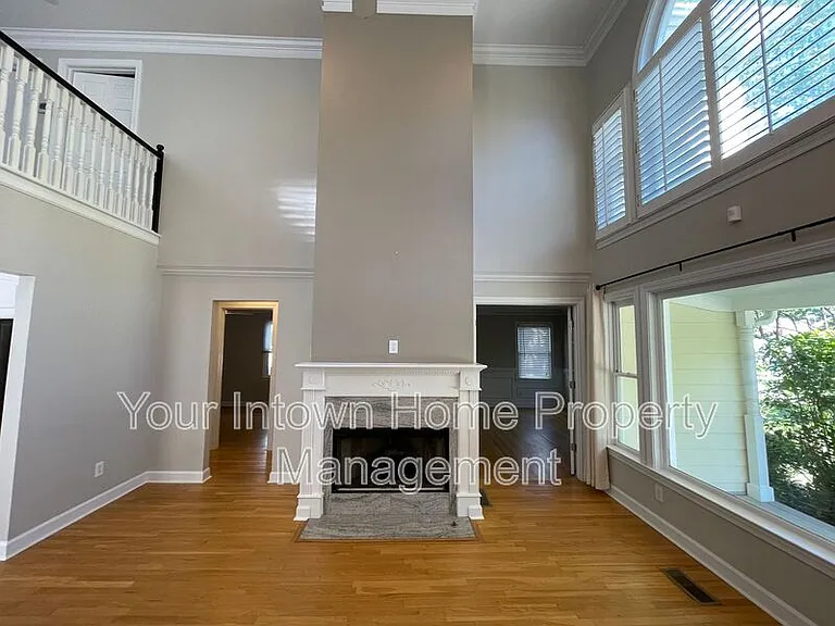 1207 Oglethorpe Ave — Photo 8