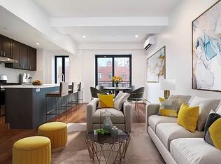 75 Eckford St #2A, Brooklyn, NY 11222