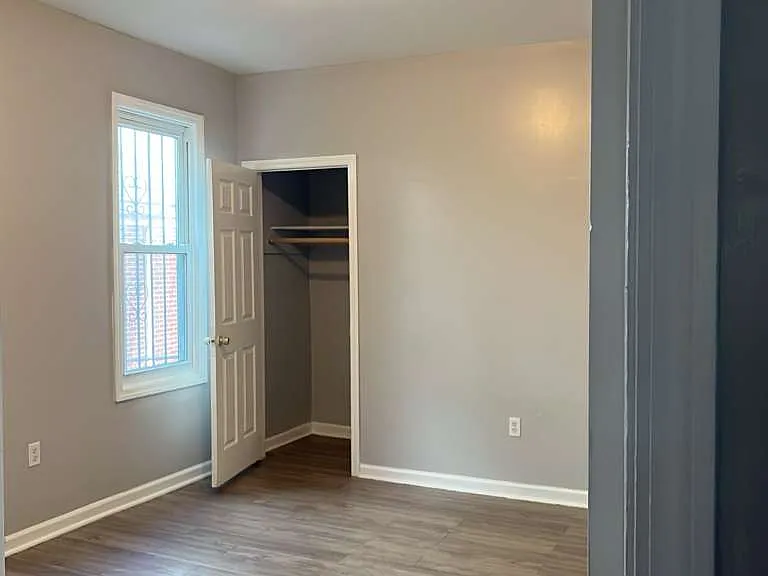 87 Schuyler Ave #1 — Photo 17