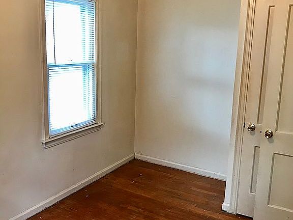 2nd image of 1408 Chapin Ave