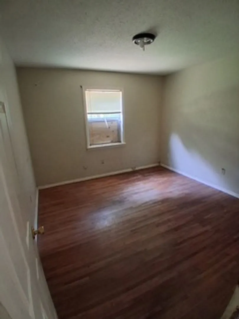 Half Off Move-In Special Available — Photo 4