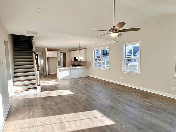 2nd image of 106 Humbolt Dr Lot 40