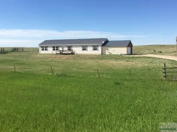 1529 Highway 421, Joliet, MT 59041