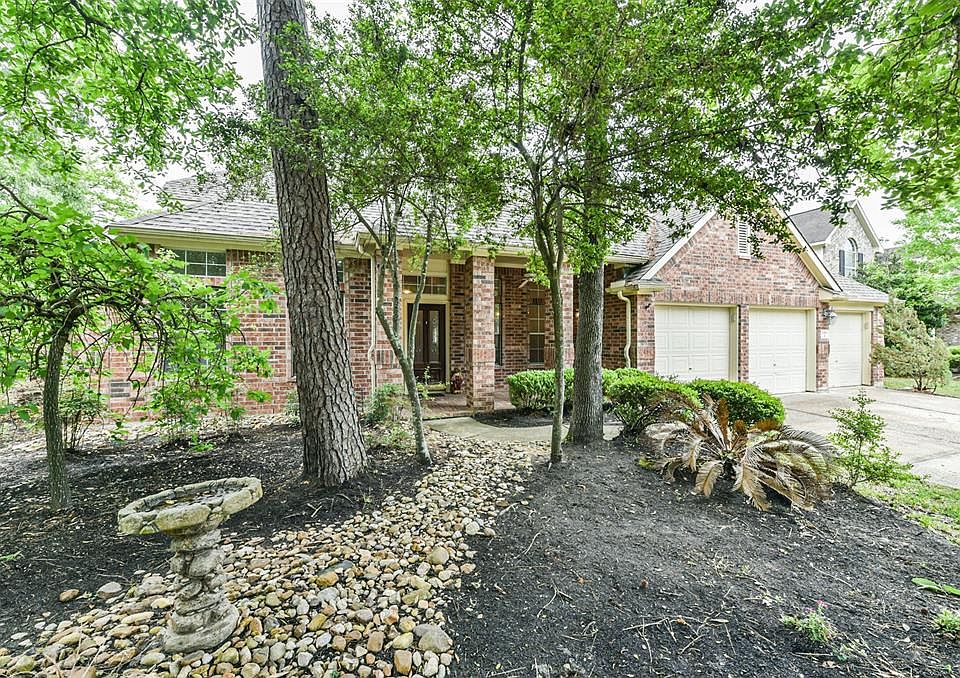 1st image of 158 N Whistlers Bend Cir