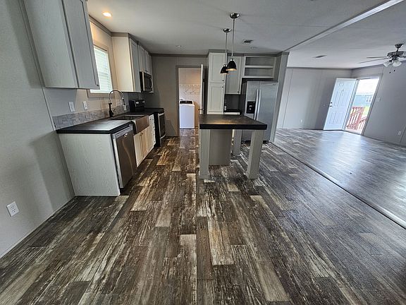 3rd image of 649 Split Rail Pkwy #244