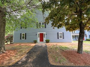 54 Lantern Ln UNIT 6, Dracut, MA 01826