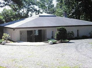 11 Appian Way, Johnston, RI 02919