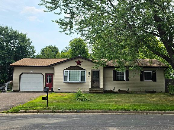 2nd image of 103 Elizabeth Ct S