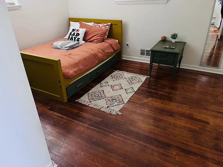 1530 Kilmer Ln — Photo 9