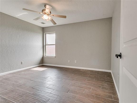 4th image of 3005 SW 135th Ter