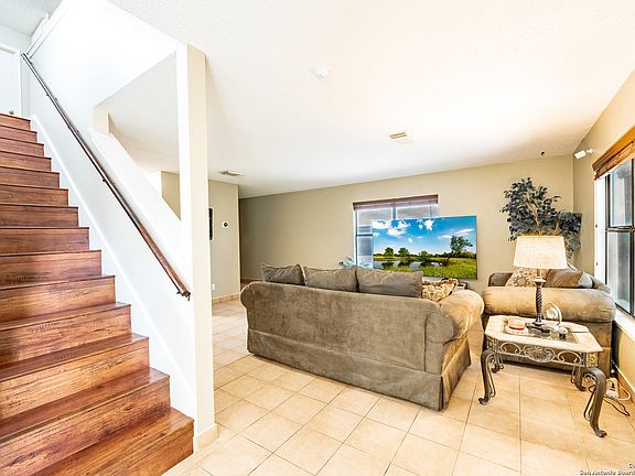 4th image of 6746 Melody Canyon Dr