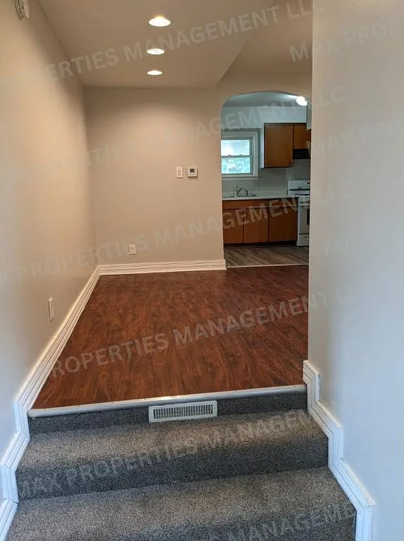 7236 Montana Ave — Photo 3