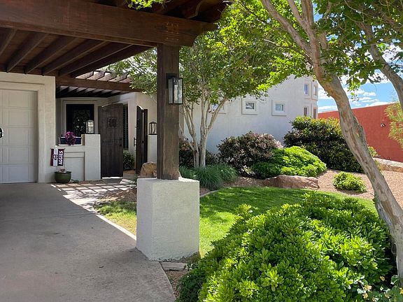 3rd image of 6320 Franklin Desert Dr