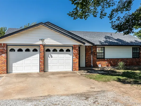 17888 S Cedar Ave, Claremore, OK 74017