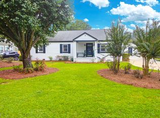 2078 Saint James Dr, Charleston, SC 29412