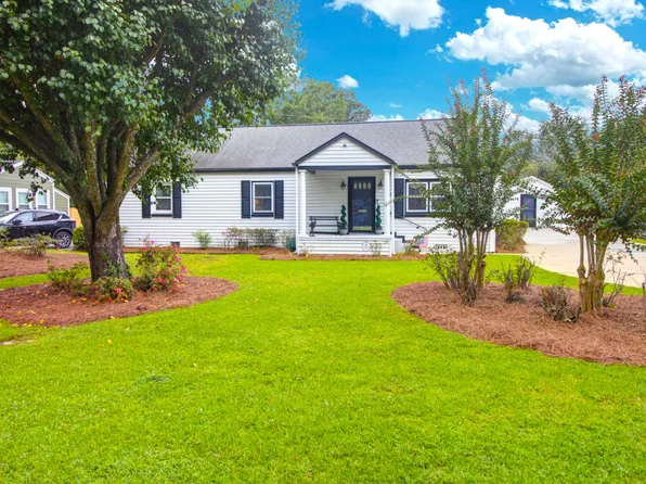 2078 Saint James Dr, Charleston, SC 29412
