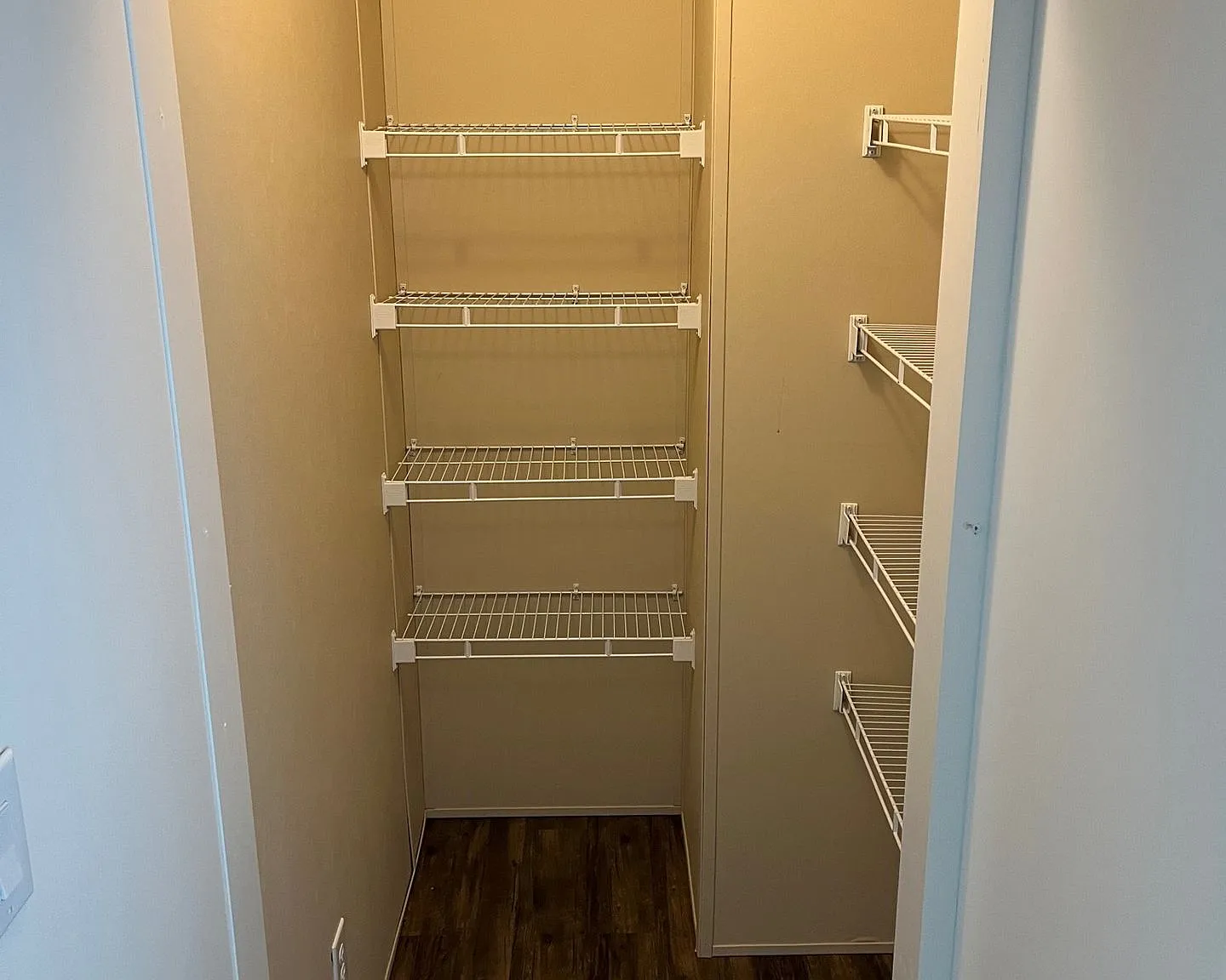 Centrally Located, 3/2 Manufactured Home For Rent in Port Orange! — Photo 2