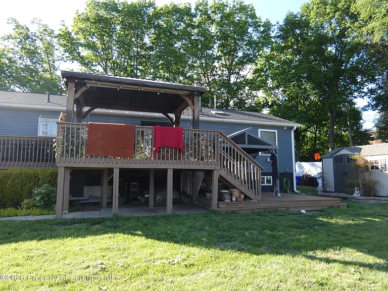 607 3rd Ave #LOWER LEV — Photo 40