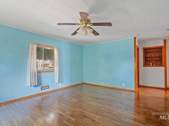 5th image of 515 Stevens Ave