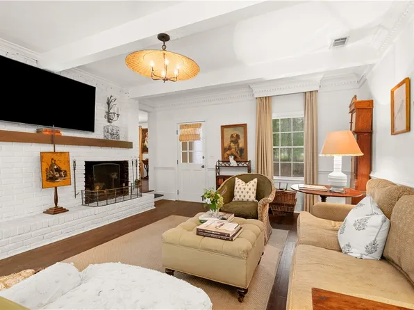 2521 Middlebrook Ln, Auburn, AL 36832