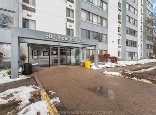 500 Proudfoot Ln #404, London, ON N6H 5G7