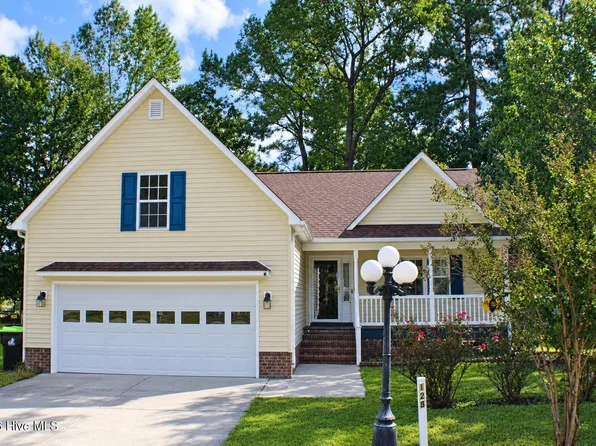 128 Leonard Drive, New Bern, NC 28560