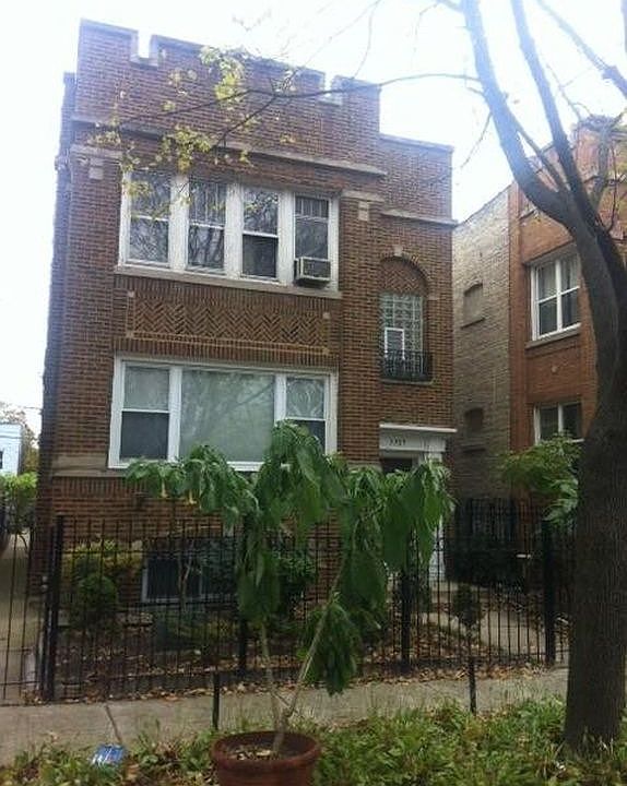 1st image of 5929 N Rockwell St