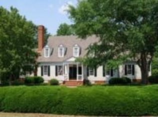 6 Collins Creek Rd, Greenville, SC 29607