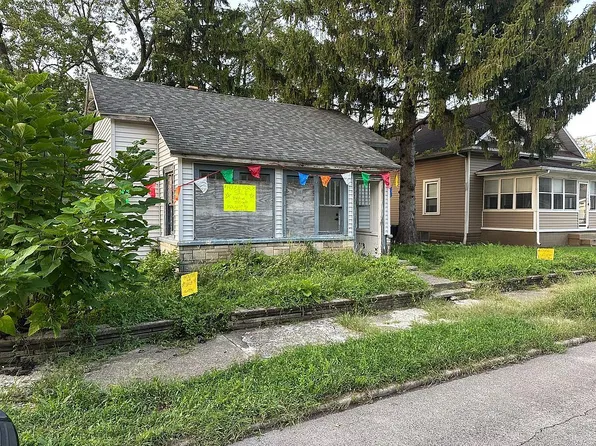 1506 W 11th St, Muncie, IN 47302