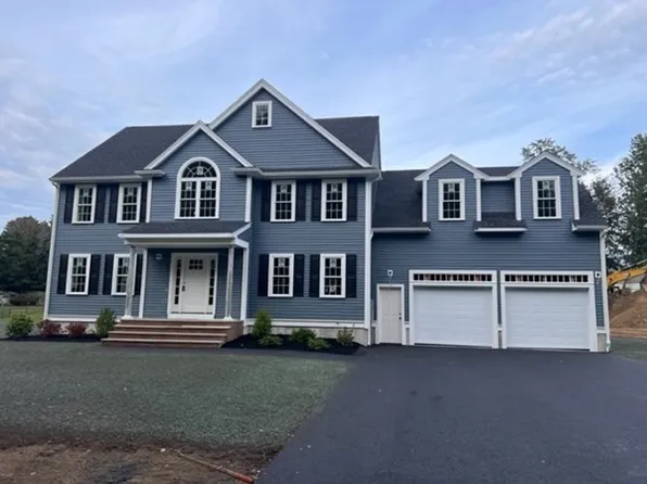 7 Cummings Way, Holbrook, MA 02343