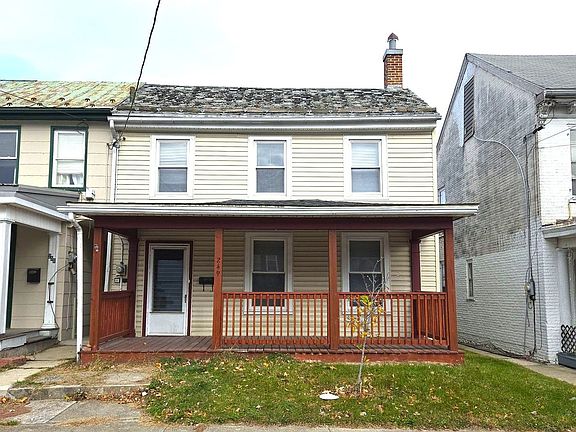 2nd image of 249 W King St