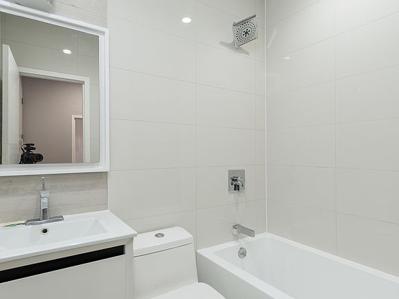 5th image of 1084 Bedford Ave #2R