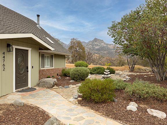 3rd image of 44762 Hammond Drive