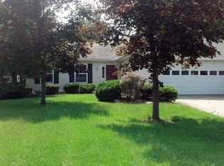 1096 Fanwood Ct, Painesville, OH 44077
