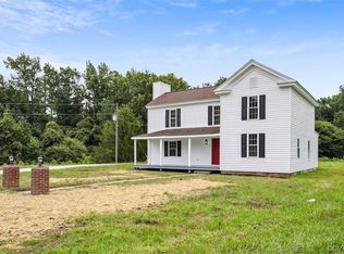 1017 Milby Town Rd, Shacklefords, VA 23156