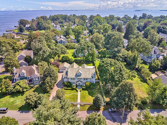 3 Linden Ave, Larchmont, NY 10605  (004of 13  ).jpg