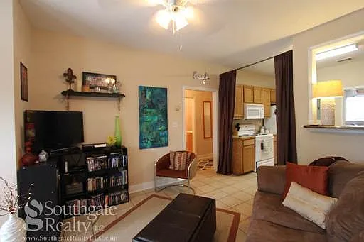 202 N 37th Ave #4 — Photo 10