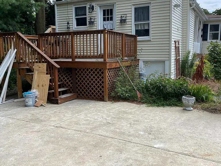 972 Bedford St #1 — Photo 2