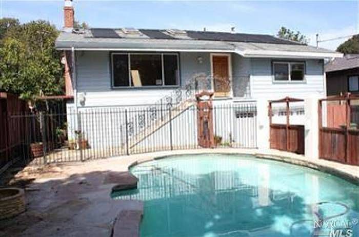 1st image of 133 Tamal Vista Dr