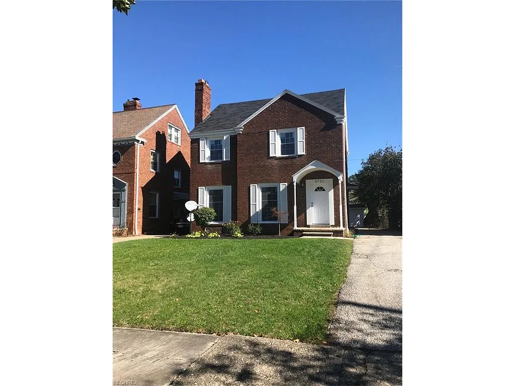 3721 Glencairn Rd photo 1